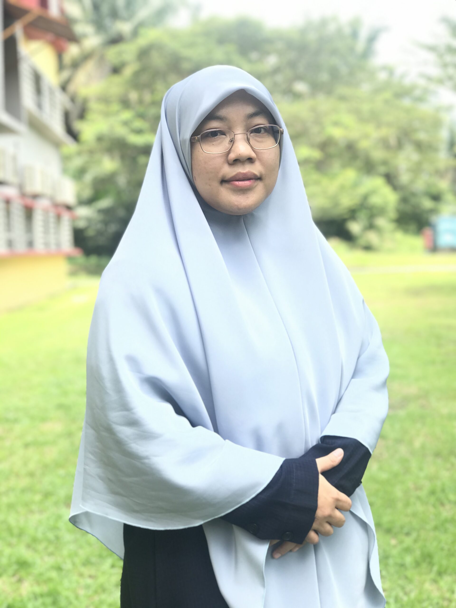 DR MAZILAH ABDULLAH