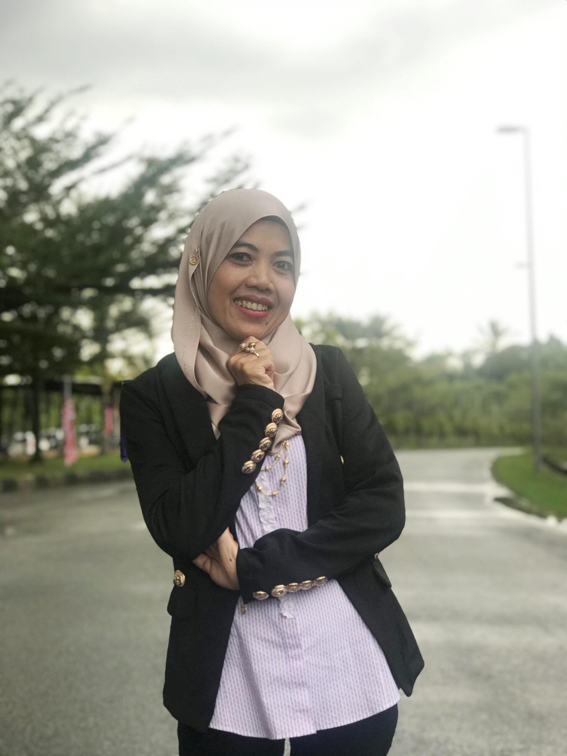 ASSOC. PROF. DR NORHAYATI MOHMAD ZAKWAN @ ZAKUAN