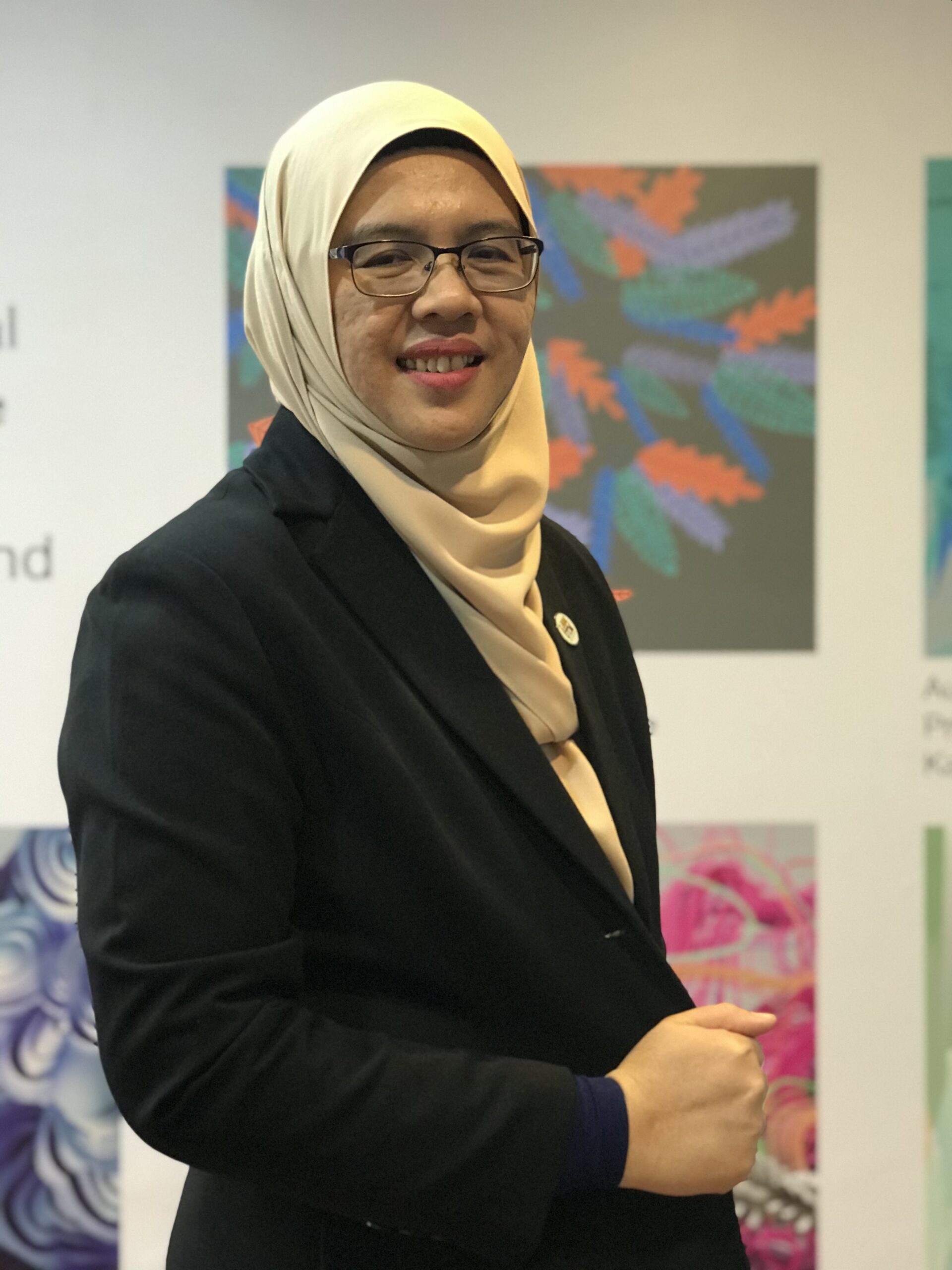 DR NORASNITA AHMAD
