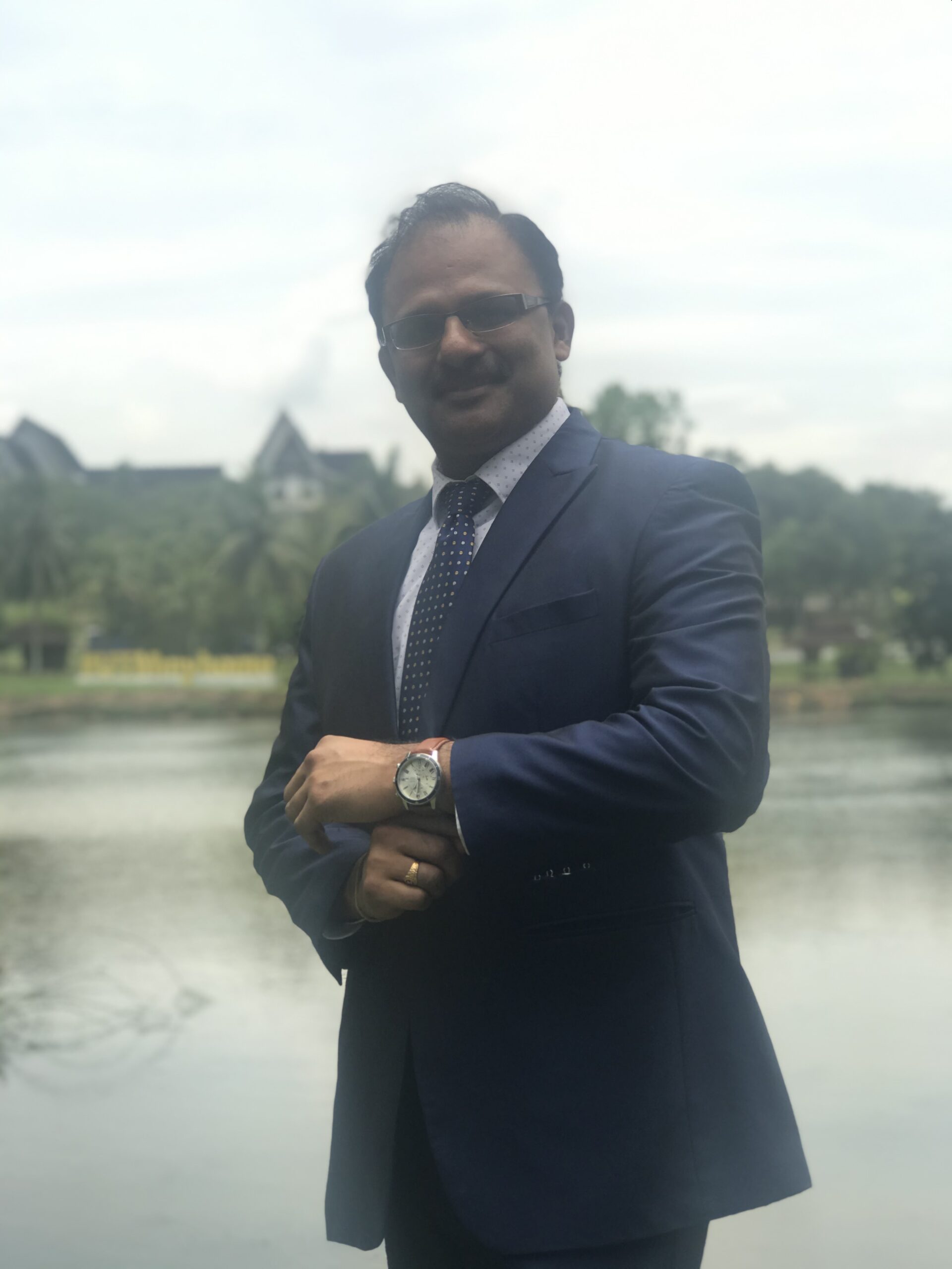 DR. SURESH RAMAKRISHNAN
